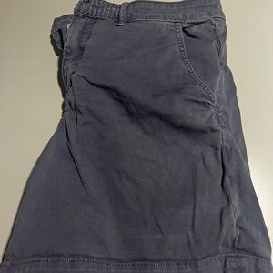 Lived-in chino shorts by Anthropologie in neutral blue - Size 30